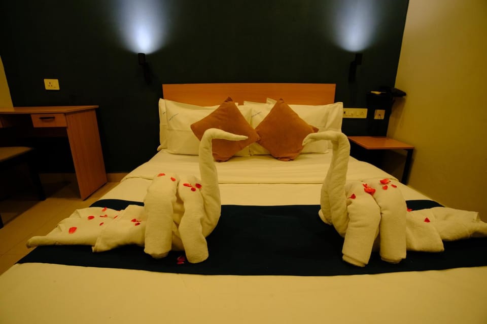 Blue City Palace - Near Chennai Airport Hotel in Chennai