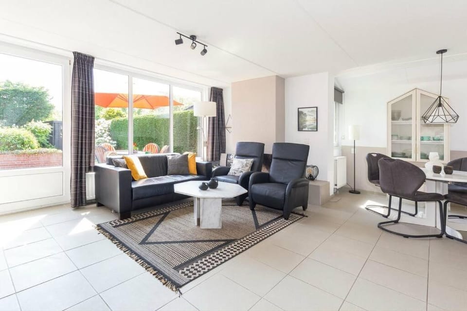 Bungalow Jonkerstee 207 House in Ouddorp