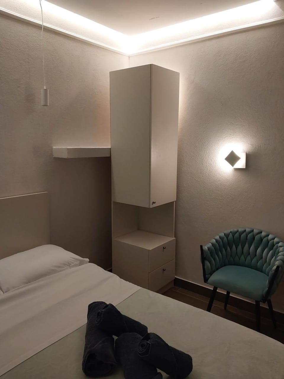 Bed, wardrobe