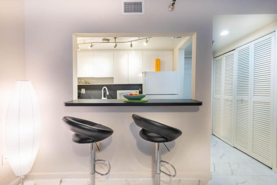 Cozy Apartment on South Beach Apartment in Flamingo Lummus