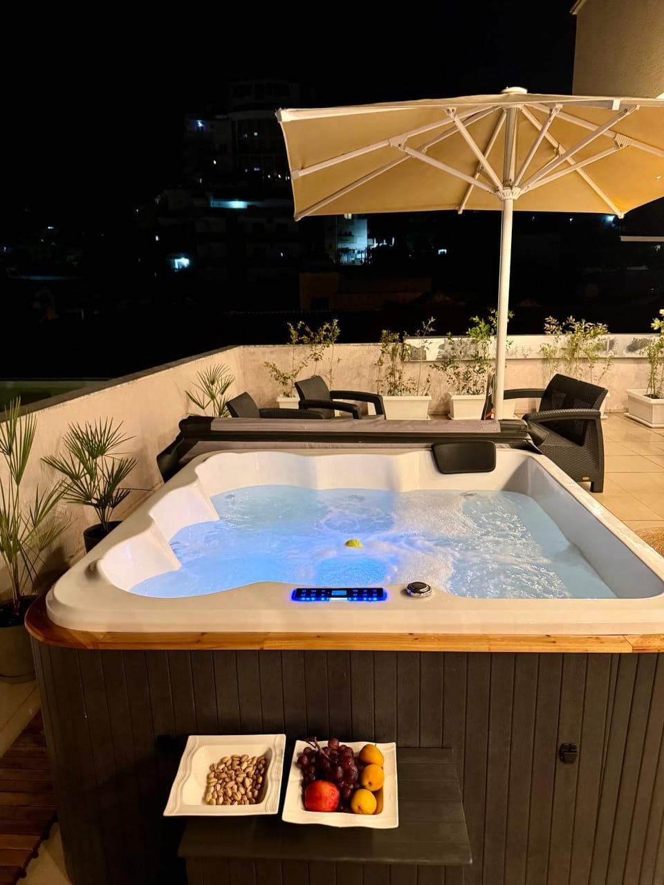 City Center Gem with Jacuzzi & Terrace Apartment in Tirana County, Albania