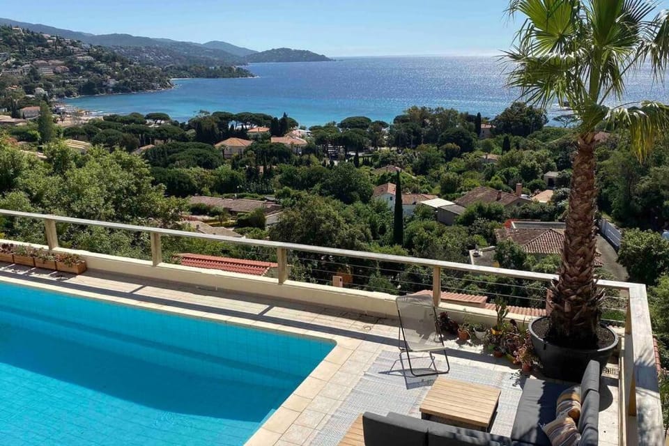 Patio, Natural landscape, Pool view, Sea view, Swimming pool, sunbed