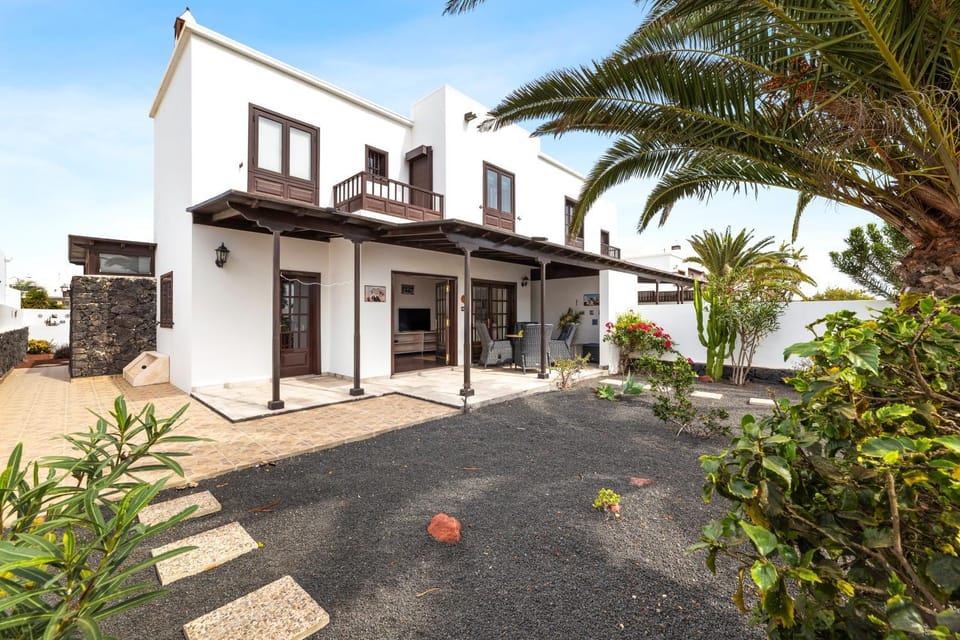 Property building, Garden view