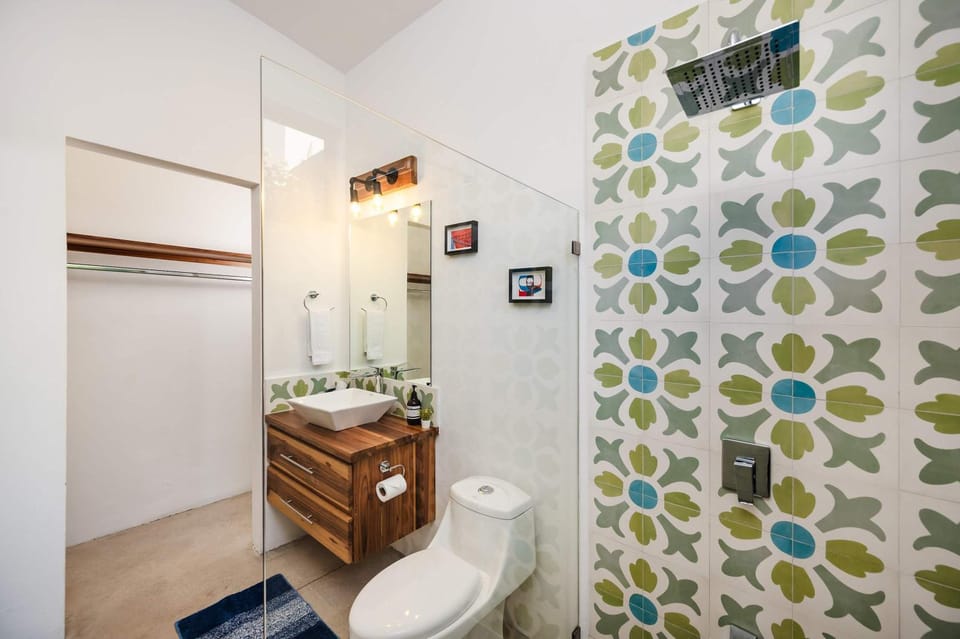 Villa Serenity 2 Bedroom 1 min walk to the beach House in Guanacaste Province