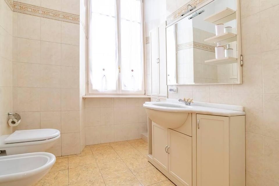 Luxury Apartment on the center of Como Apartment in Como