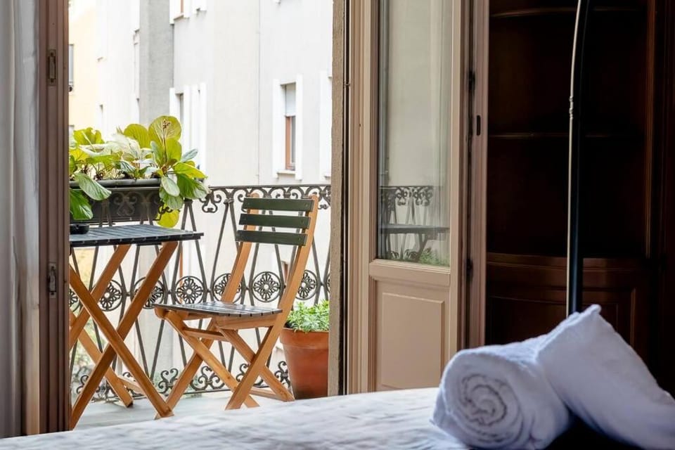 Luxury Apartment on the center of Como Apartment in Como