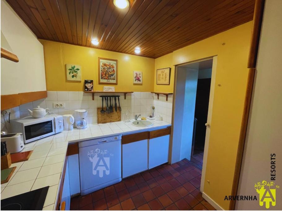 L'Oustalou House in Auvergne-Rhône-Alpes