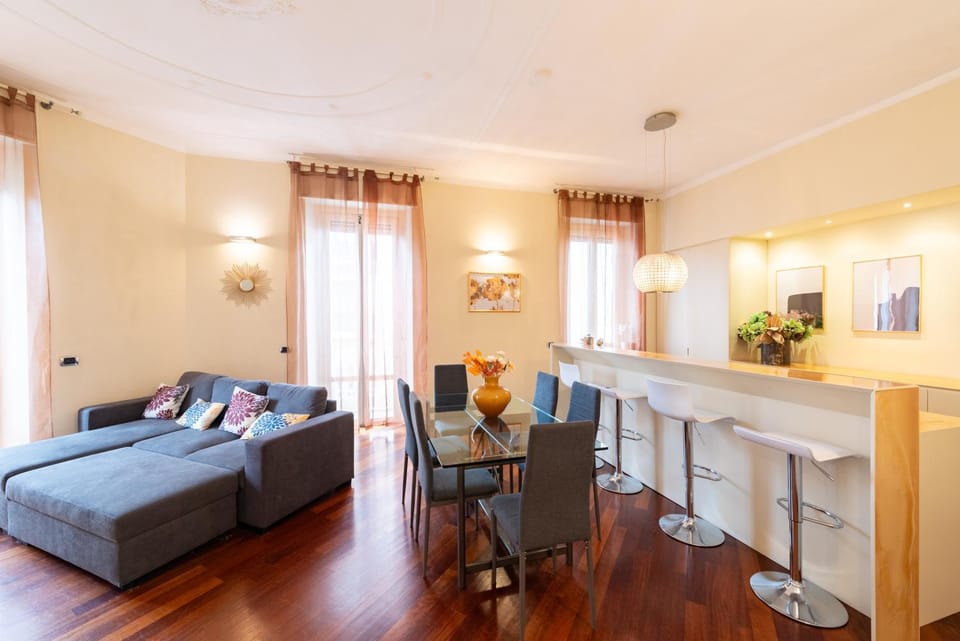 Living room, Dining area, kitchen