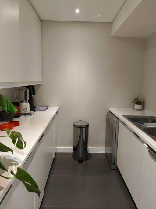 Exquisite family home, immaculate condition House in Cape Town