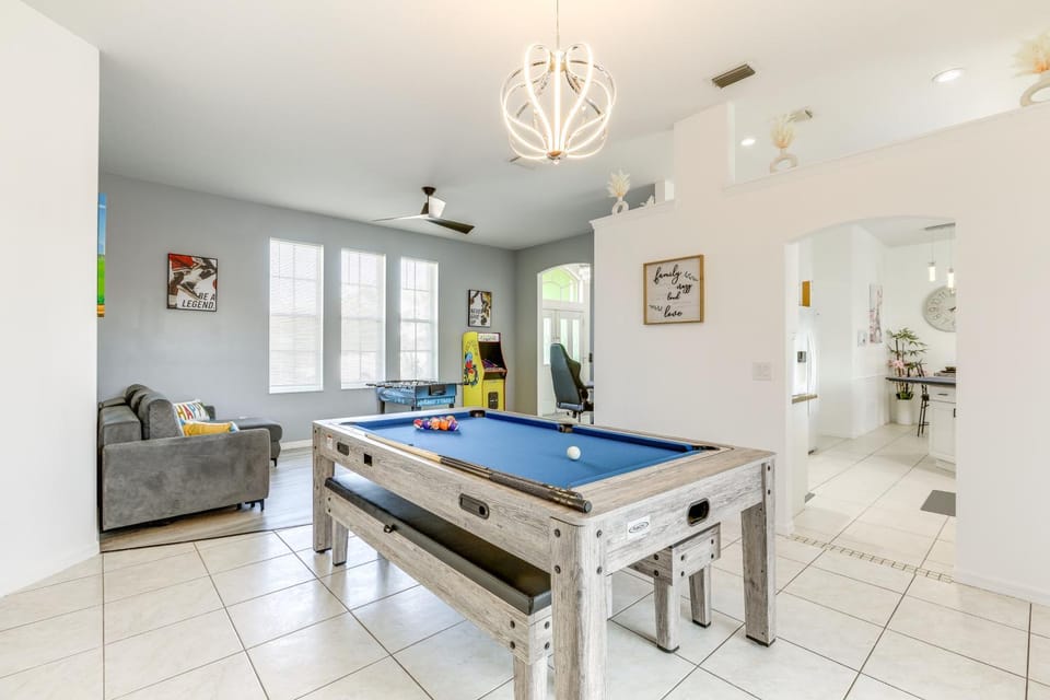 Heated Pool and Grill Modern Port St Lucie Home House in Port Saint Lucie