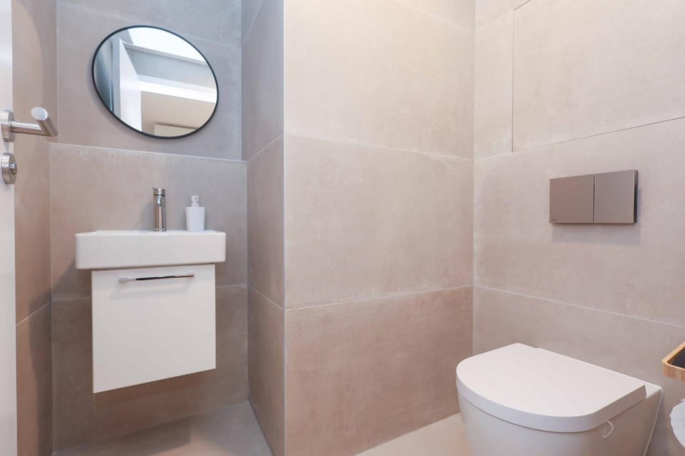 Skypark Tower 4, free parking and beautiful views Apartment in Bratislava