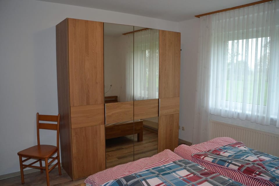 Bed, Photo of the whole room, Bedroom, wardrobe