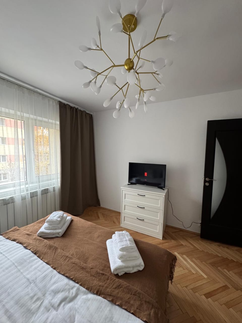 TV and multimedia, Bedroom, towels