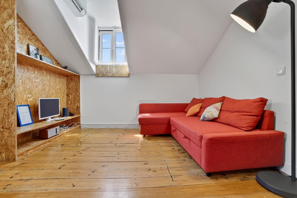 The Blue House - Saint Pauls Apartment in Lisbon