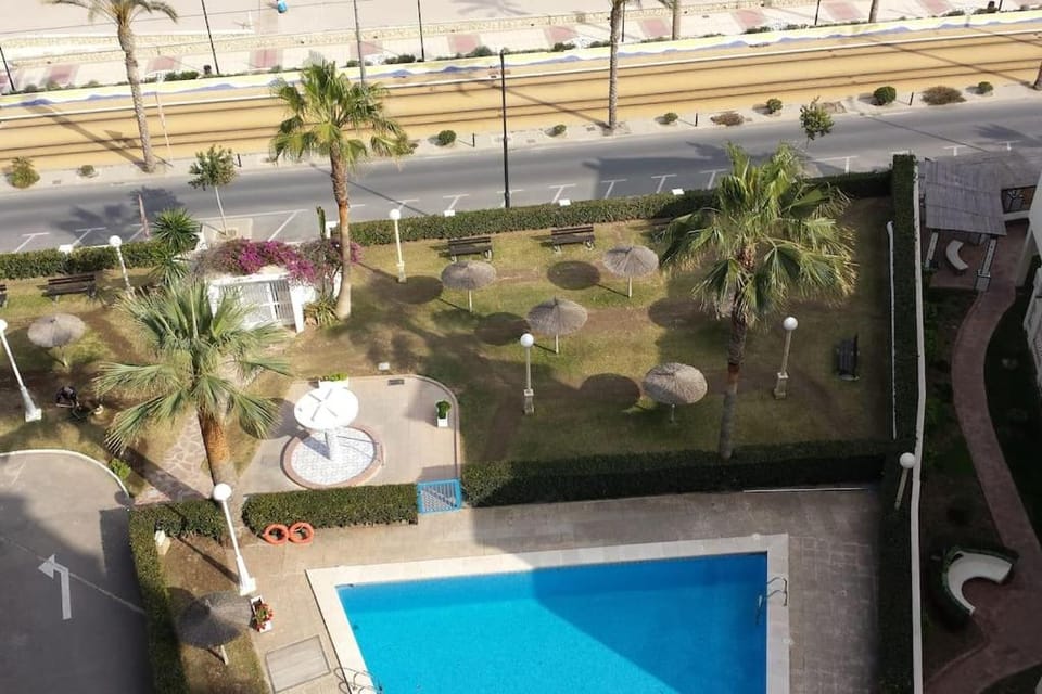 Beachfront , ninth floor Apartment in Alicante