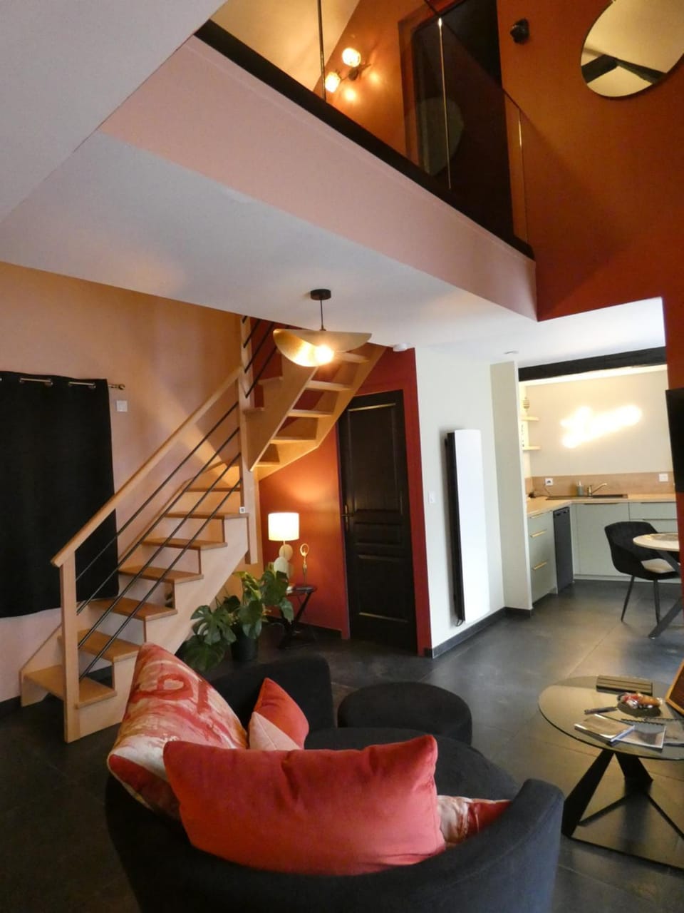 Kitchen or kitchenette, Living room