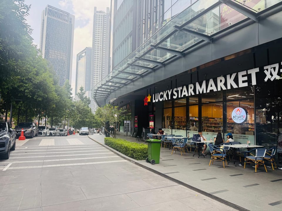 Property building, City view, Supermarket/grocery shop, Location, Parking