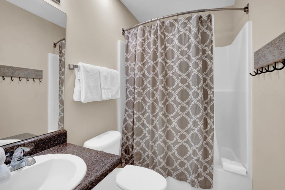 Grand Caribbean 422 by Vacation Homes Collection Apartment in Orange Beach