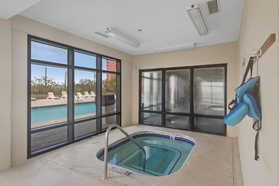 Grand Pointe 602 by Vacation Homes Collection Apartment in Orange Beach