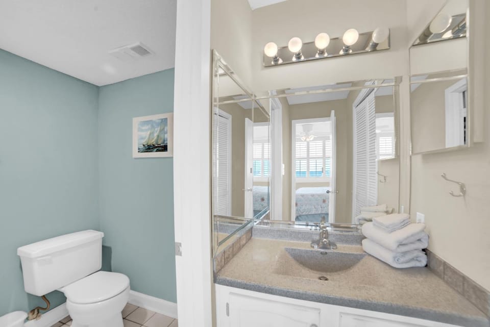 Gulf House 401 by Vacation homes Collection Apartment in Gulf Shores