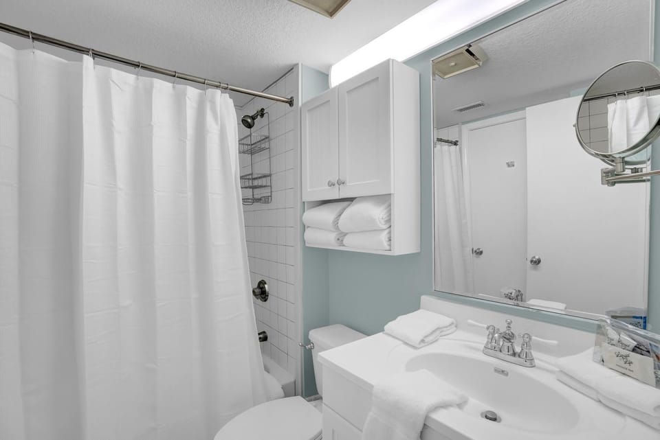 Harbour Place 109 by Vacation Homes Collection Apartment in Orange Beach