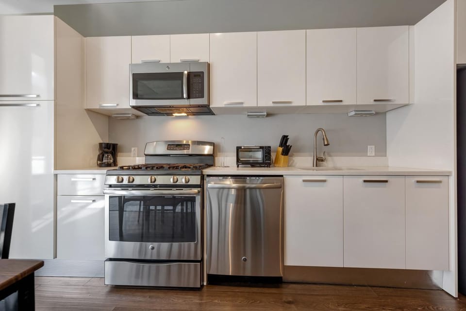 Towers at Opop 703 Spacios and Cozy 1 bd 1 b Apartment in Saint Louis