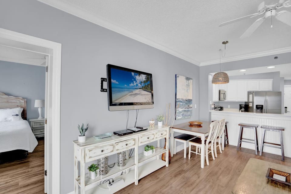 Palm Beach 52D by Vacation Homes Collection Apartment in Orange Beach