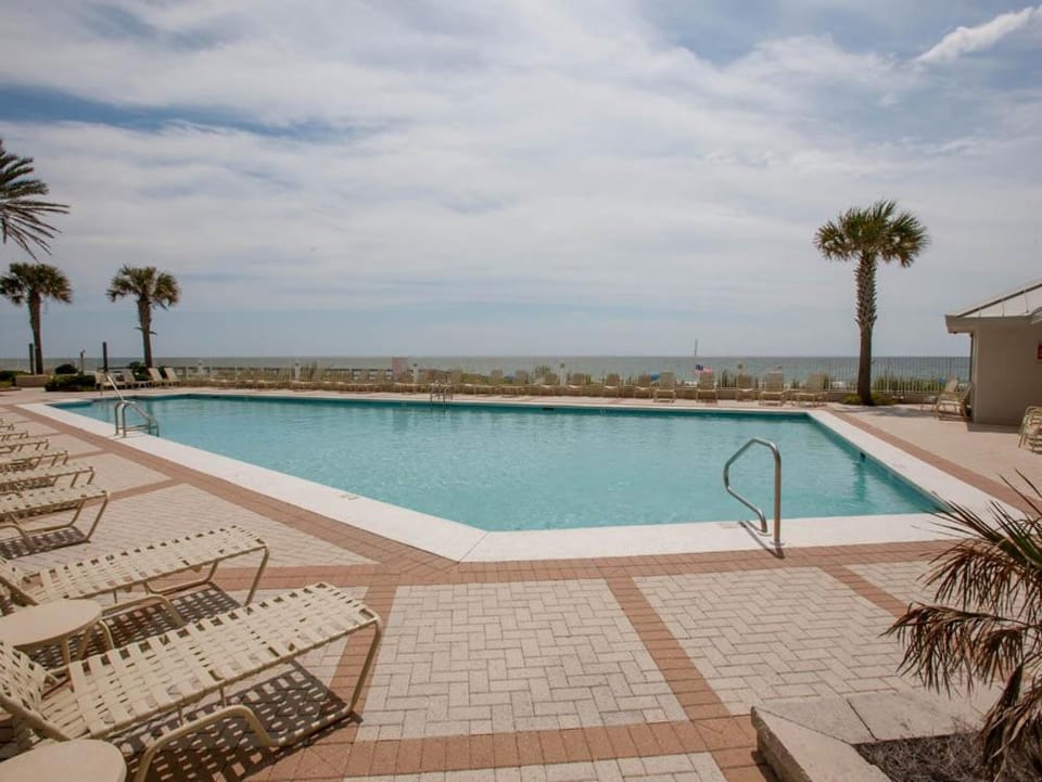 Pelican Pointe 805 by Vacation Homes Collection Apartment in Orange Beach