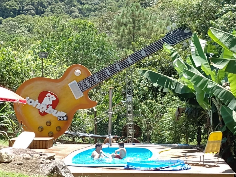 Swimming pool, Swimming pool