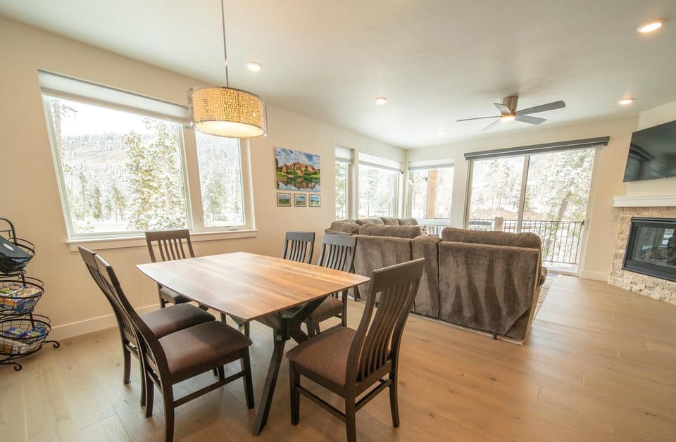 Clearwater Lofts Bldg 1 204 by SummitCove Lodging in Colorado House in Keystone