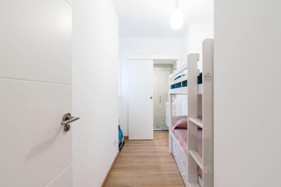 Photo of the whole room, Bedroom, bunk bed