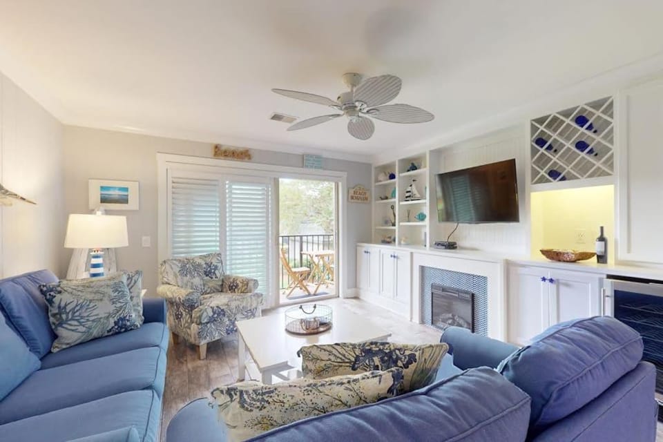 Surf Court #80 House in South Forest Beach