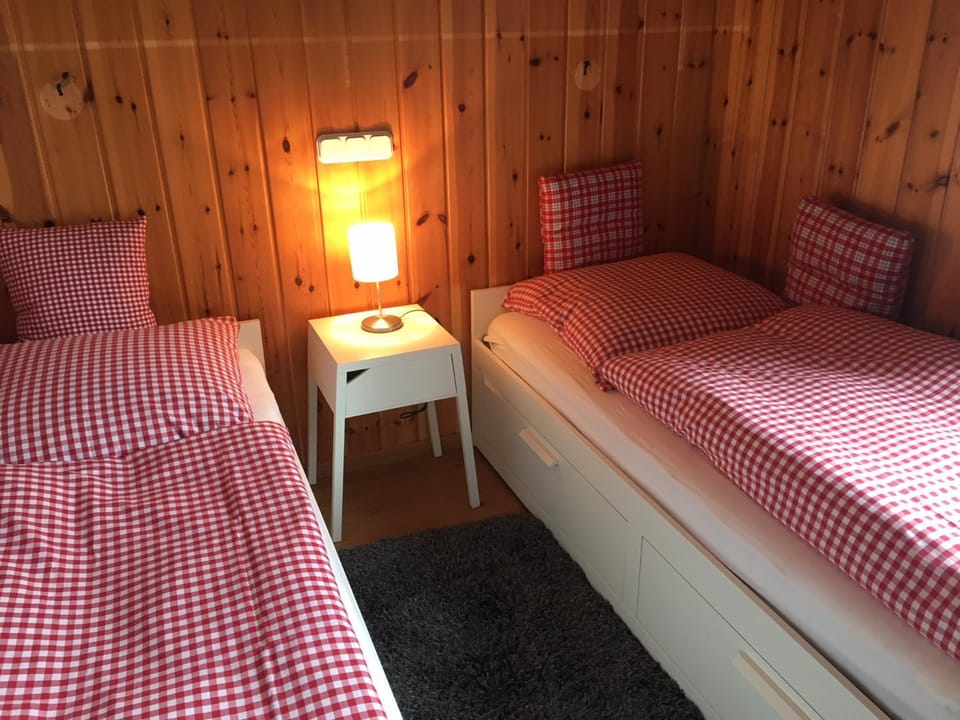 Ferienhaus Bruno - Südhanglage mit 2 Schlafzimmern House in Hinterzarten