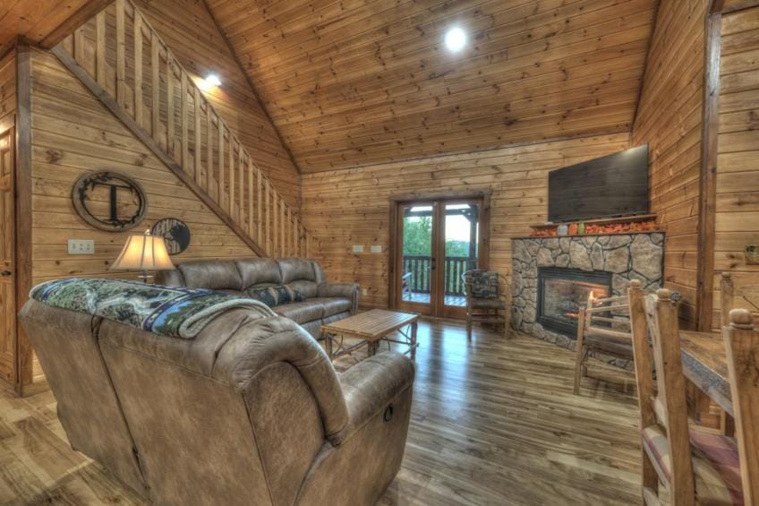 Black Bear Hollow House in Georgia