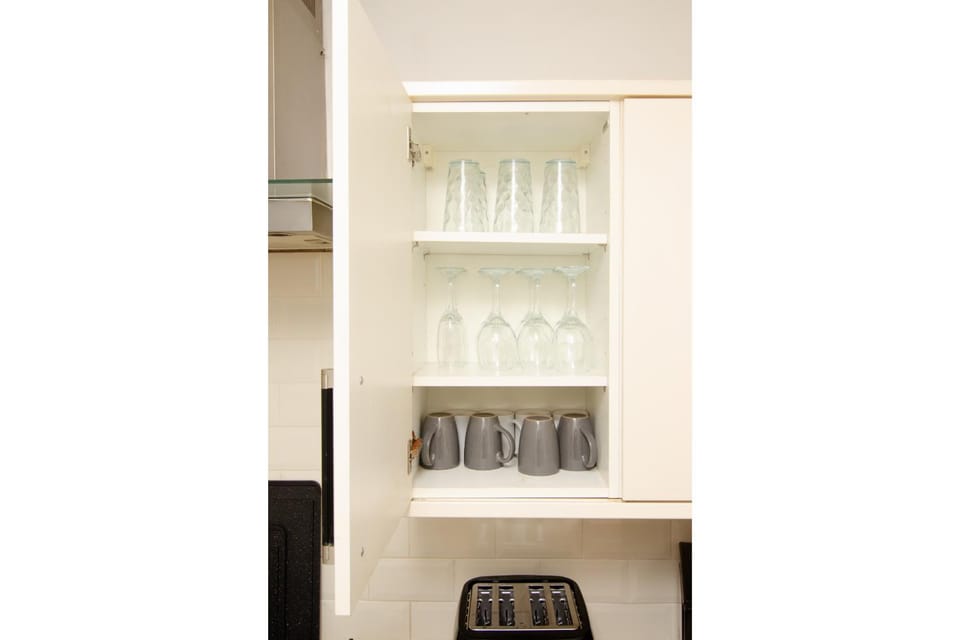 Kitchen or kitchenette, wardrobe