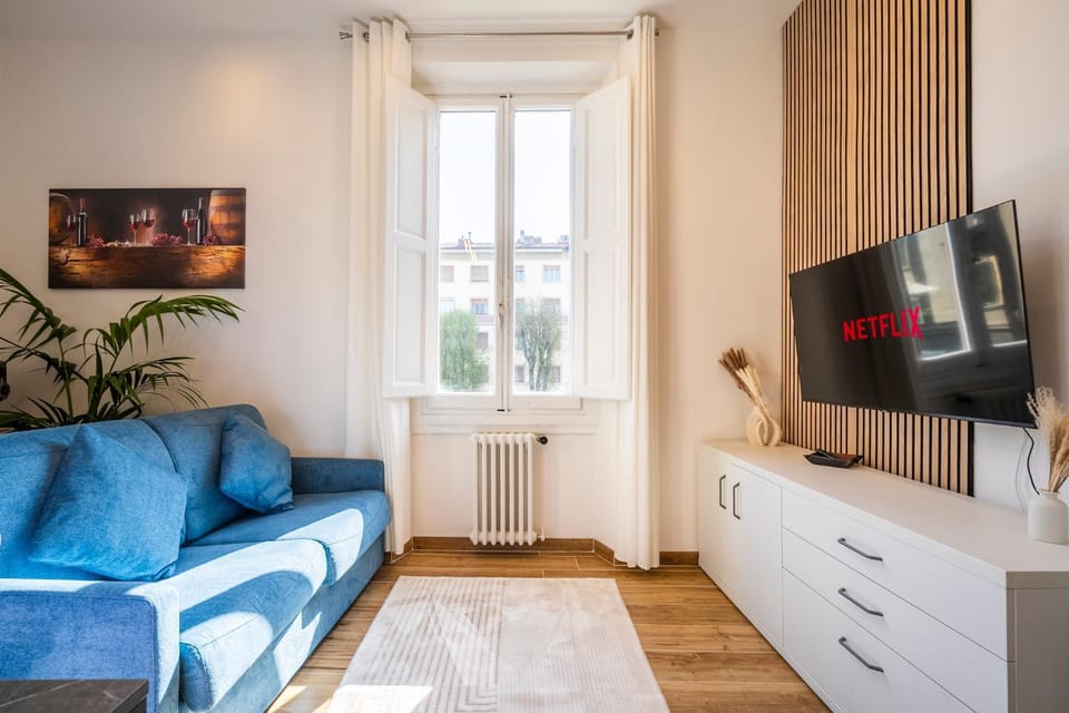 Communal lounge/ TV room, TV and multimedia, Living room, Evening entertainment, internet