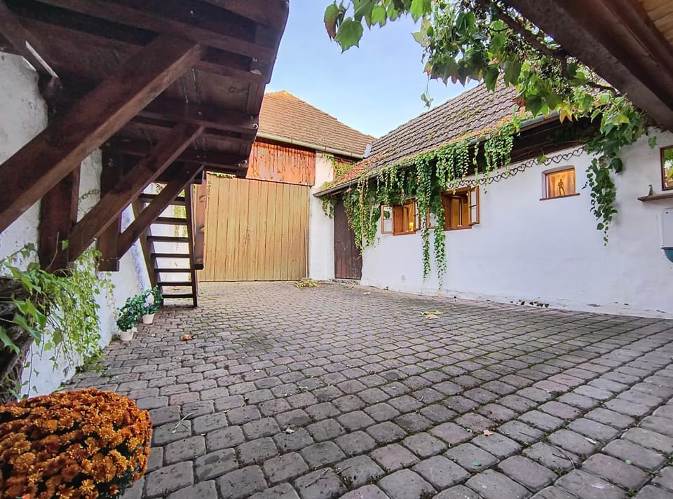 Chaloupka u Mostu sv Jana v centru Vodňan Vacation rental in South Bohemian Region