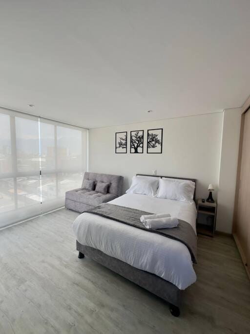 Elegancia Urbana en Corferias Apartment in Bogota