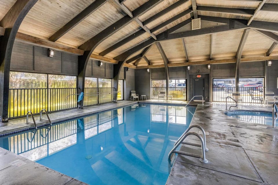 Windward Pointe 1002 by Vacation Homes Collection Apartment in Orange Beach