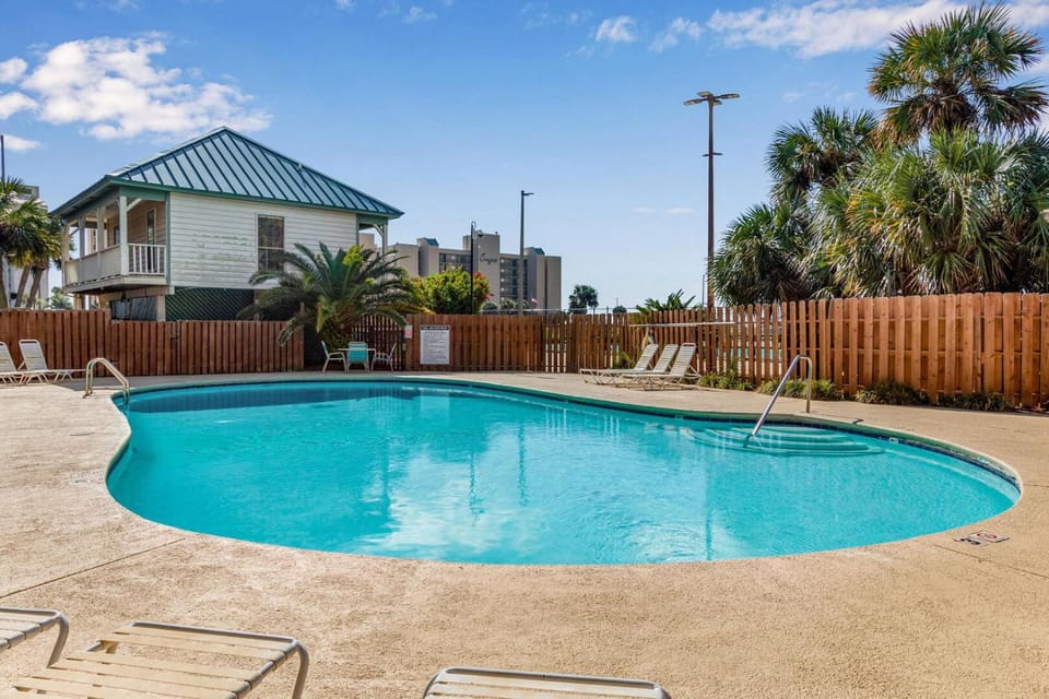 Wind Drift 702 by Vacation Homes Collection Apartment in Orange Beach