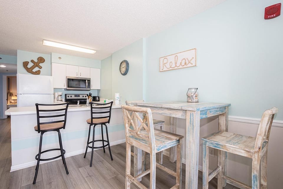 Tradewinds 503 by Vacation Homes Collection Apartment in Orange Beach