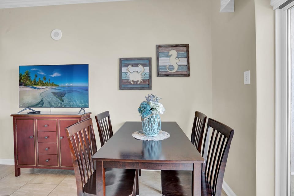 Tradewinds 1303 by Vacation Homes Collection Apartment in Orange Beach