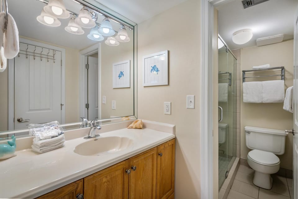 The Whaler B6 by Vacation Homes Collection Apartment in Gulf Shores