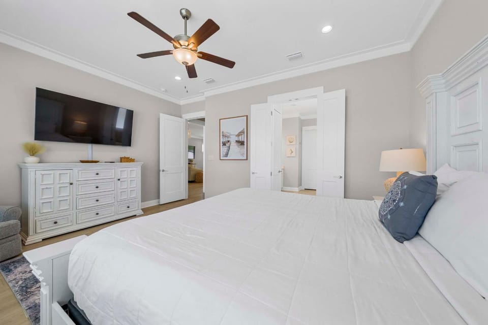 Summer Salt 24181 by Vacation Homes Collection House in Orange Beach