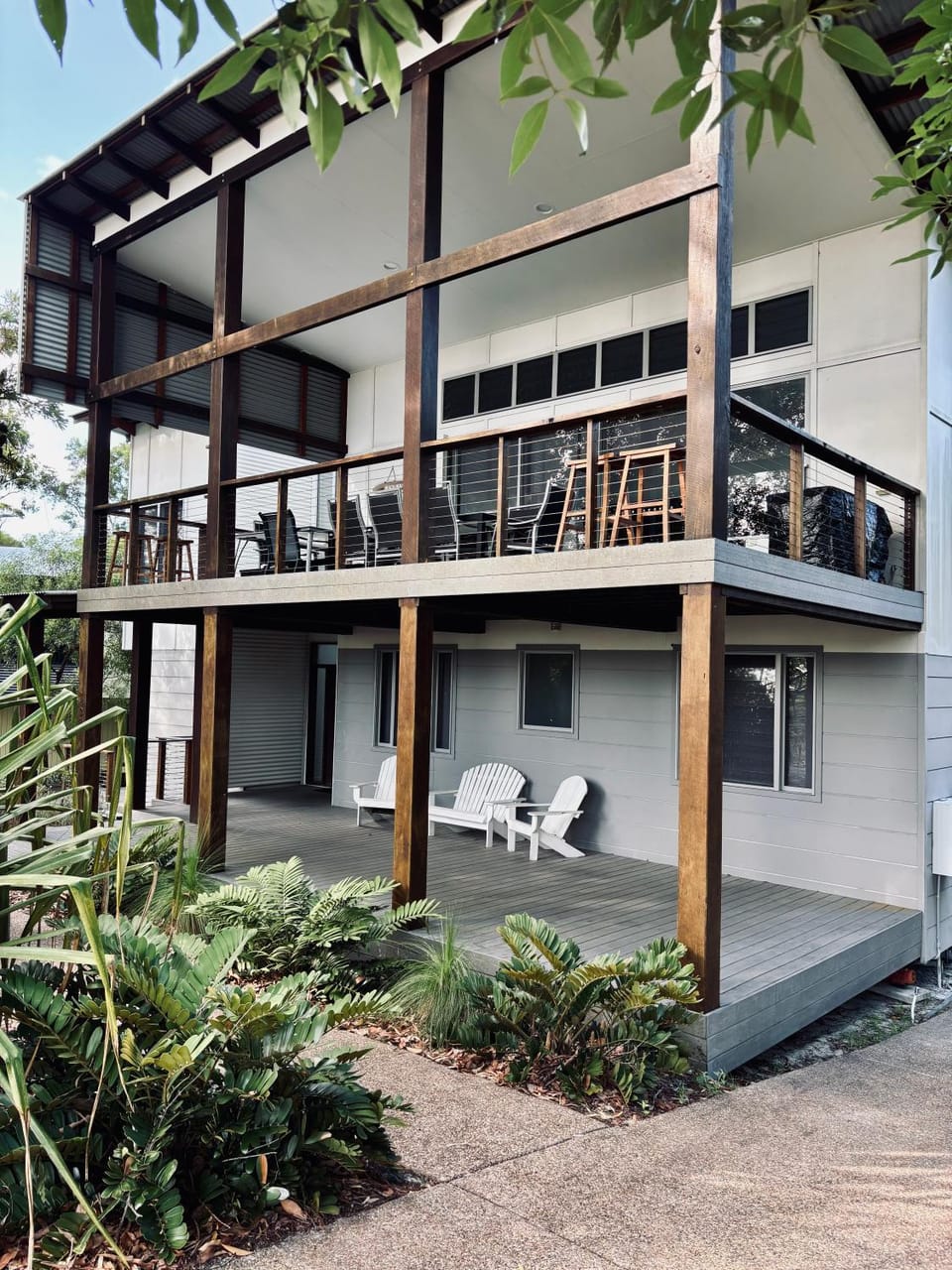 Facade/entrance