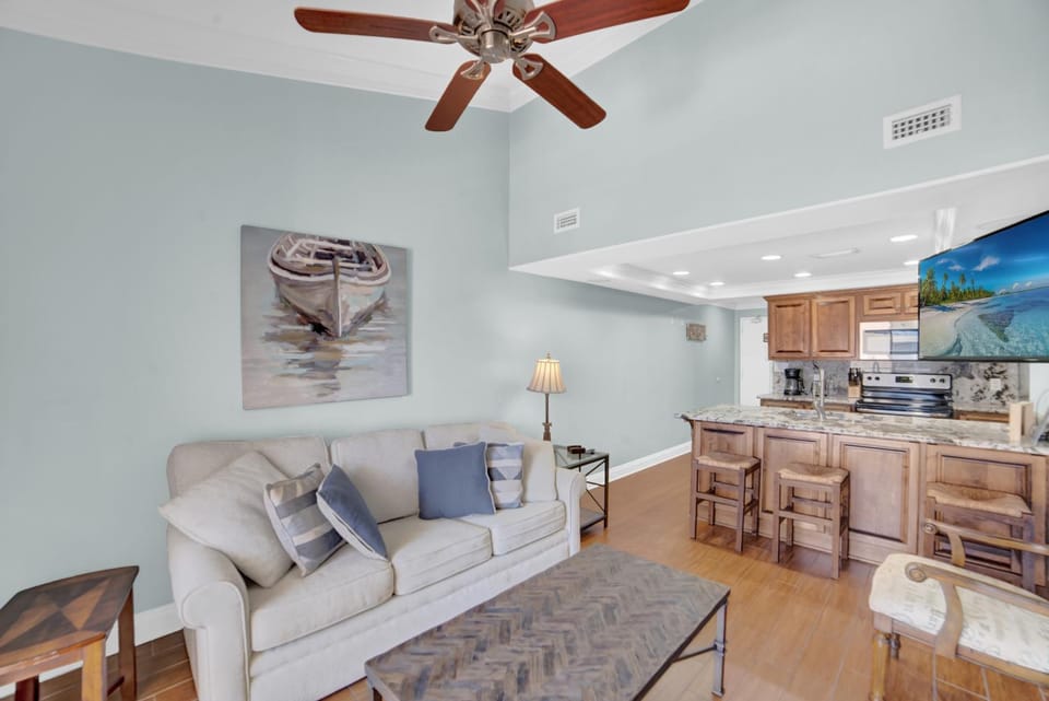 Sugar Beach 348 by Vacation Homes Collection Apartment in Orange Beach