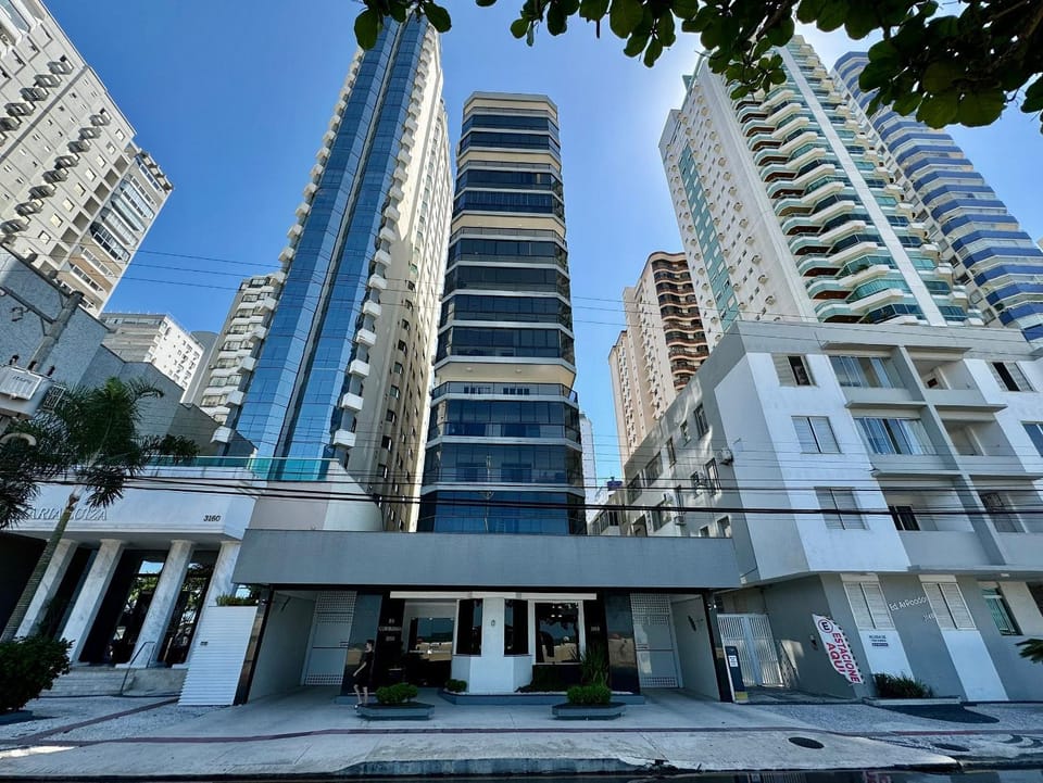 Property building, Lobby or reception