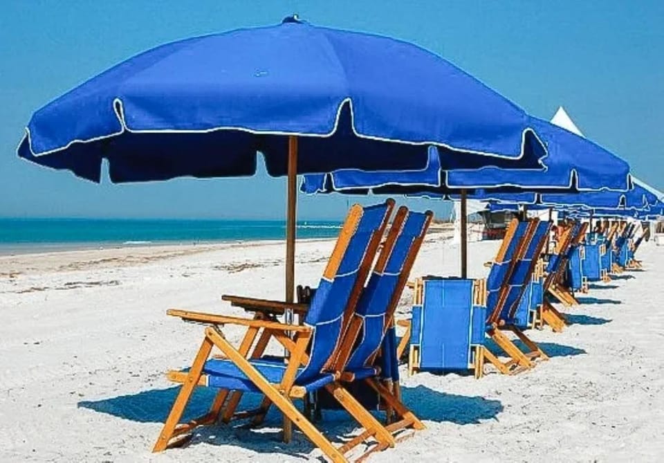 *Sugar Beach 323 by Vacation Homes Collection Apartment in Orange Beach