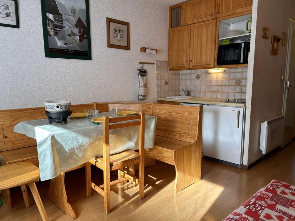 Studio à Risoul 1850, 4 couchages, proche pistes - FR-1-330-584 Apartment in Piedmont