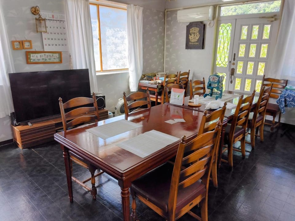 Orange house Izu Simoda Bed and Breakfast in Shizuoka Prefecture